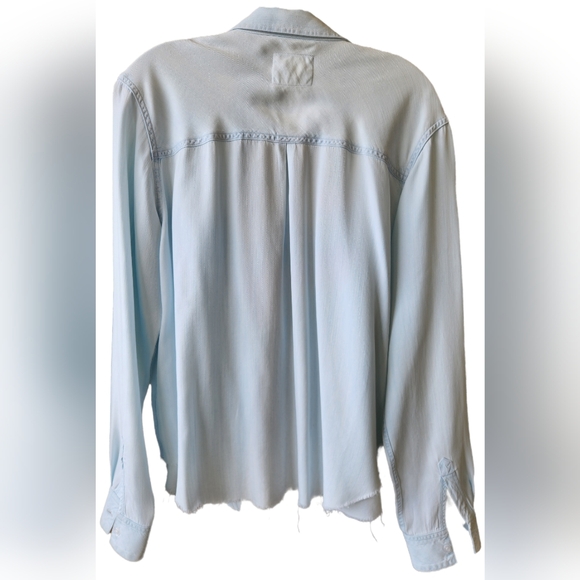 EUC Rails button up with raw edges, luxurious lyocell material - Picture 2 of 4